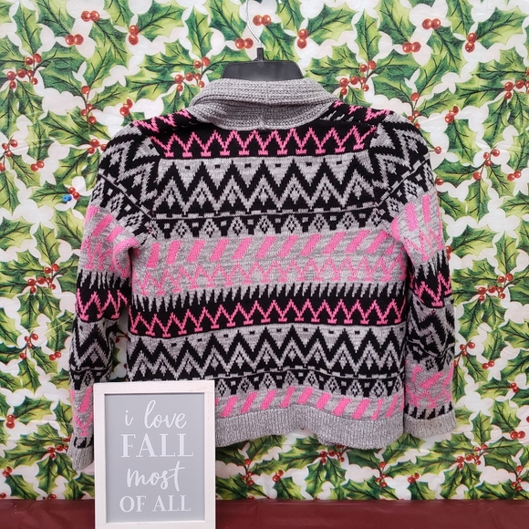 Girls Sweater - Picture 2 of 4